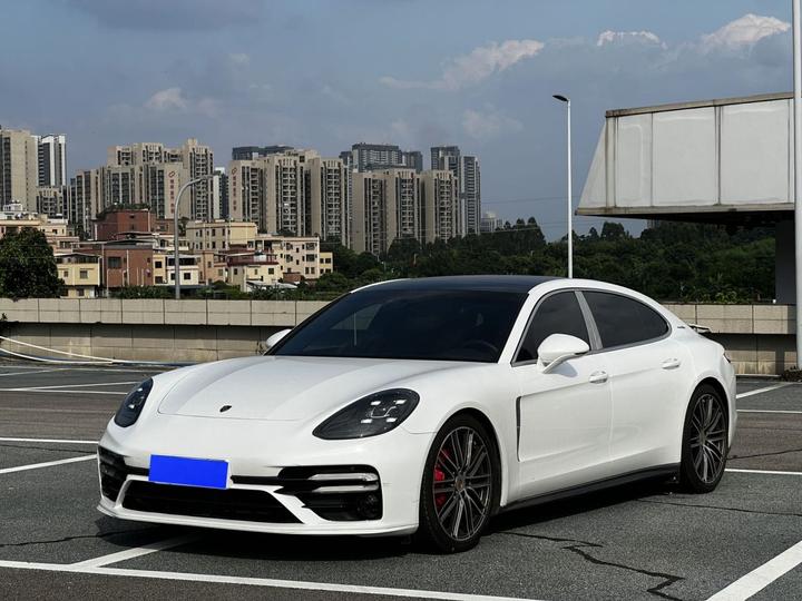 2017 Panamera Executive Extended 3.0T
