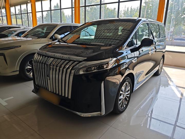 2023 AWD Flagship