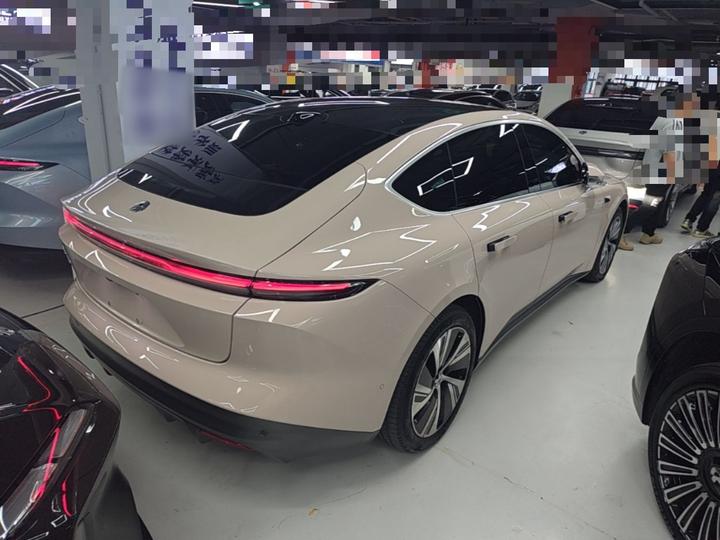 ET5 2022 75kWh photo 4