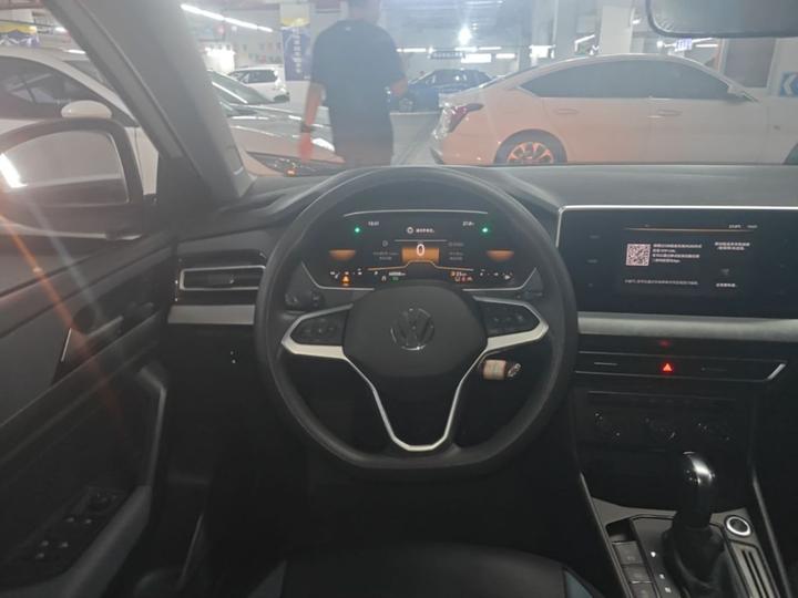 Lavida 2024 1.5L AT photo 6