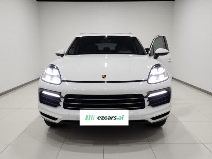 2019 Cayenne 3.0T photo 2