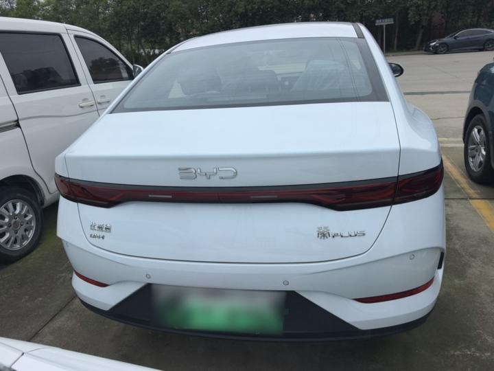 Qin PLUS 2025 DM-i ADAS 128KM Progressive photo 6