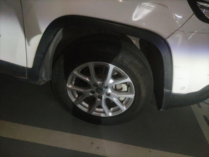Cherokee 2016 2.4L photo 8