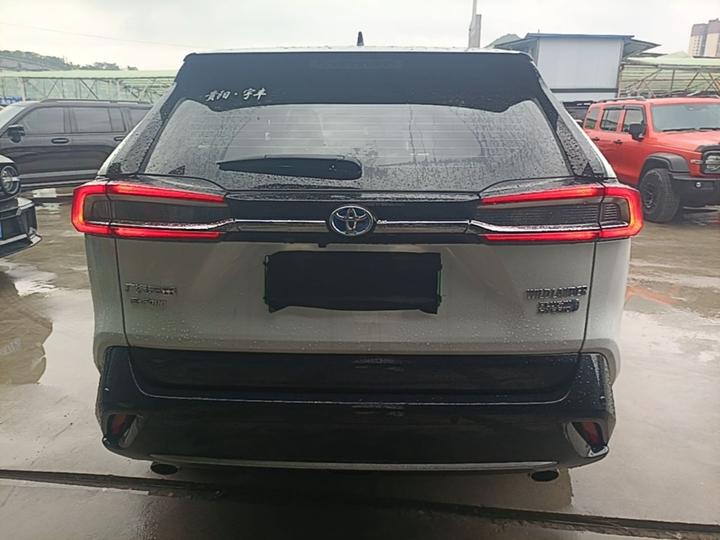 Wildlander EV 2021 Performance 2.5L AWD Power photo 3