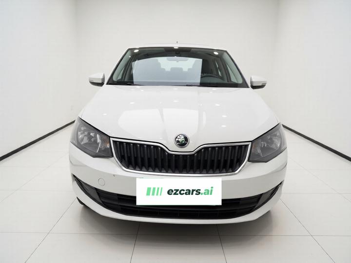 Fabia 2016 1.4L AT photo 2