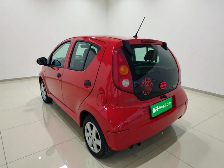 F0 2015 1.0L AMT photo 4