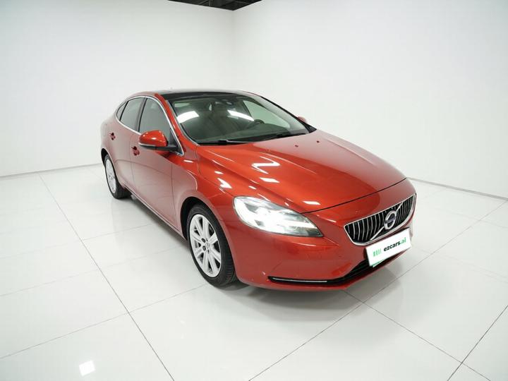V40 2018 T3 photo 3