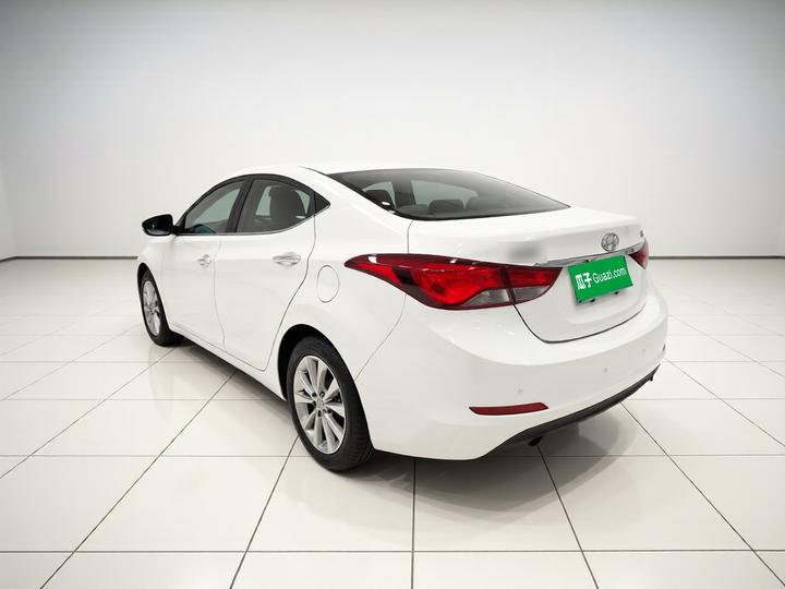 Elantra 2016 1.6L AT Premium photo 4