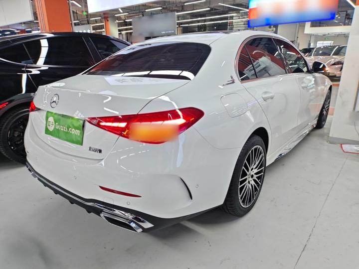 C-Class 2023 Facelift C 260 L Sport photo 4
