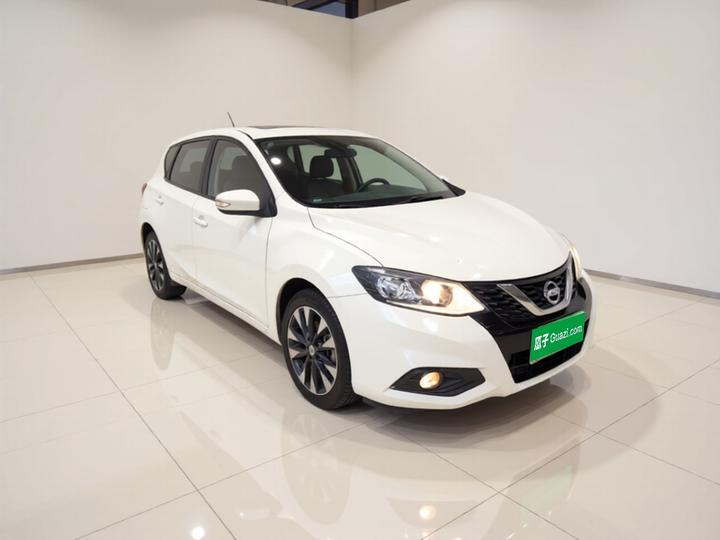 Tiida 2016 1.6L CVT Smart Premium photo 3