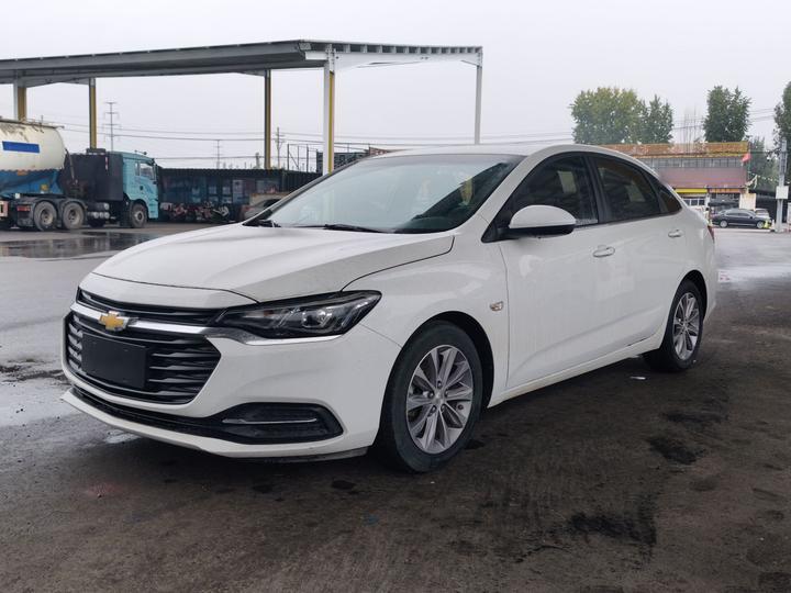 Cruze 2022 320 AT