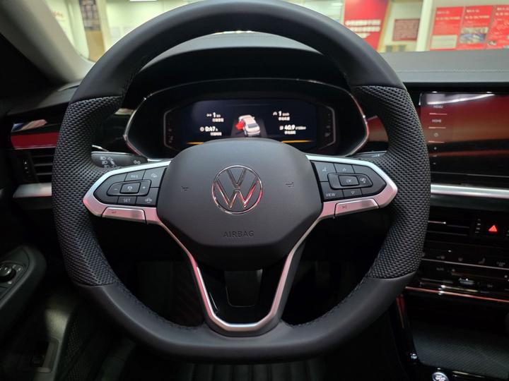 Passat 2025 380TSI photo 6