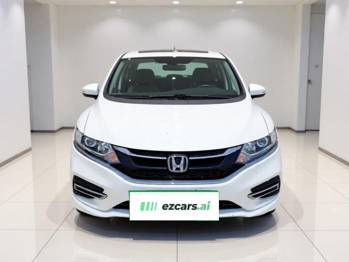 Jade 2017 210TURBO CVT 5-Seater photo 2
