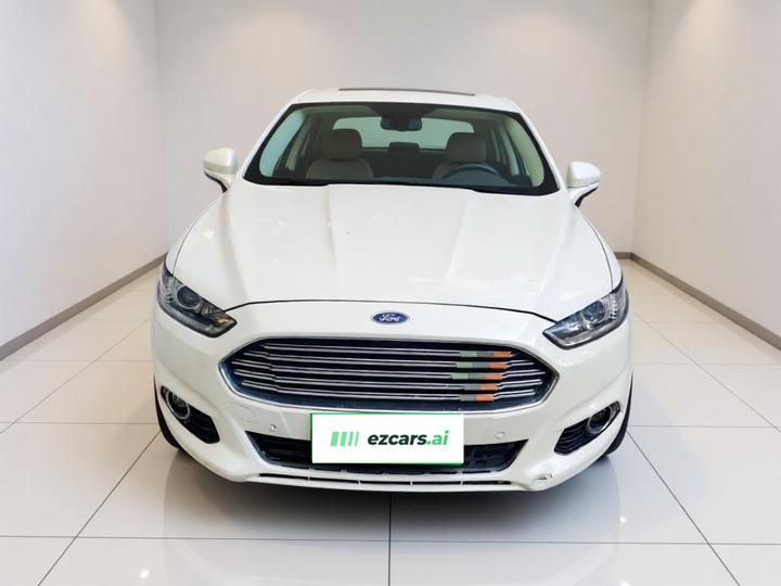 Mondeo 2013 2.0L GTDi200 Fashion photo 2