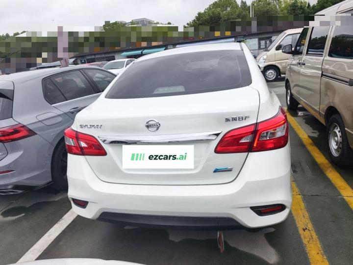 Sylphy 2018 1.6XV CVT Exclusive photo 5
