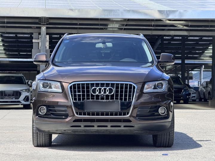Q5 2016 40 TFSI Tech photo 2