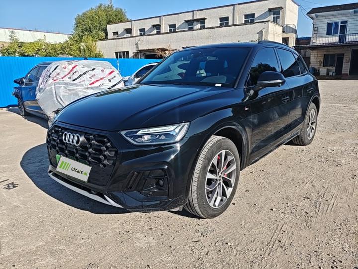 Q5L 2025 40 TFSI Luxury Dynamic