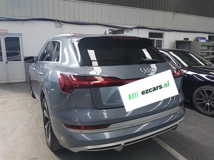 e-tron 2021 50 quattro photo 4