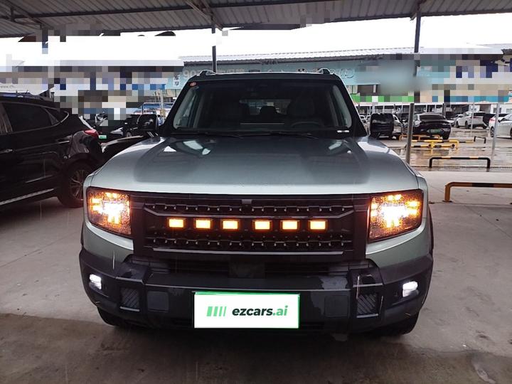 2025 2.0TD XWD photo 2