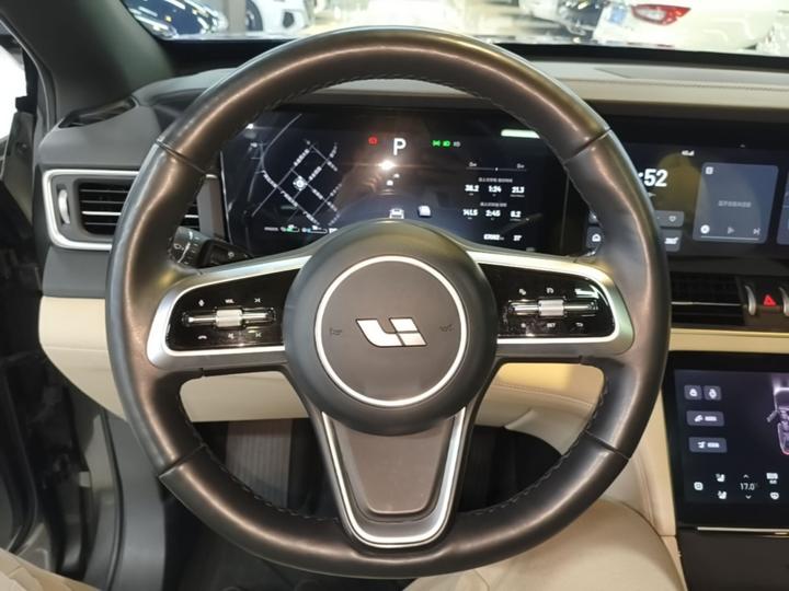 Li Auto ONE 2020 EREV 6-Seater photo 6