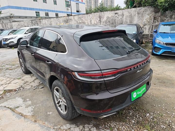 2018 Macan 2.0T photo 4