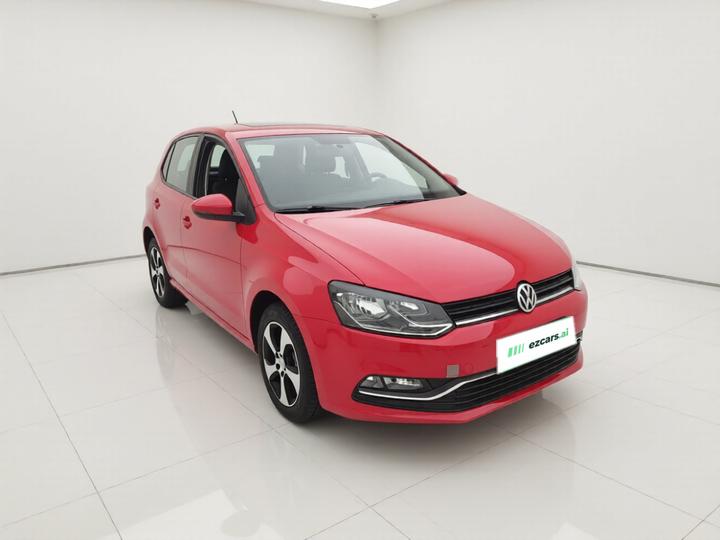 Polo 2016 1.6L AT Comfort photo 3