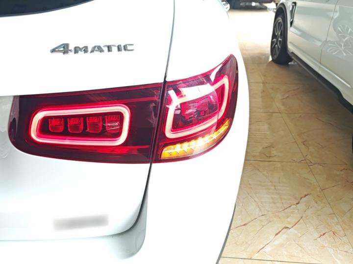 GLC 2022 GLC 260 L 4MATIC Luxury photo 7