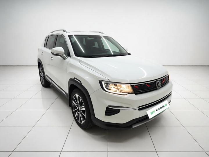 CS35PLUS 2019 1.4T DCT photo 3