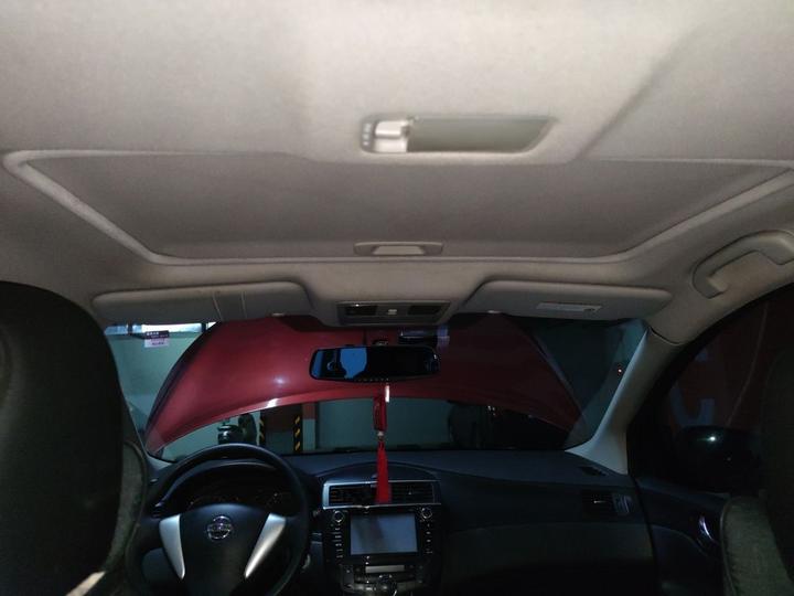 Tiida 2011 1.6L CVT Smart photo 8