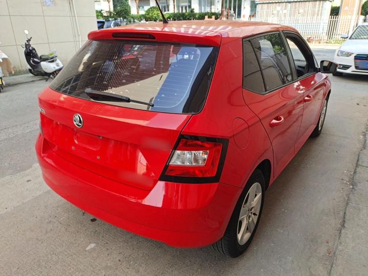 Fabia 2017 1.4L AT photo 4