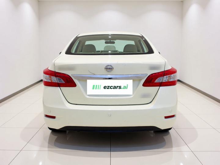 Sylphy 2014 1.6XV CVT Exclusive photo 5