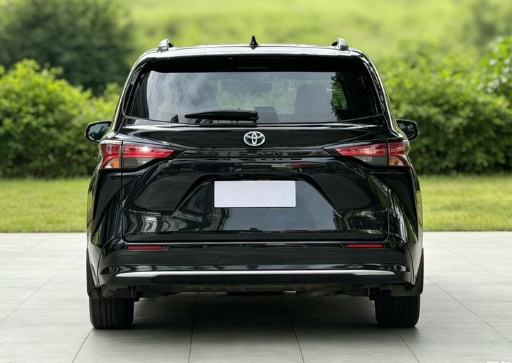 Sienna 2021 2.5L Hybrid Supreme photo 3