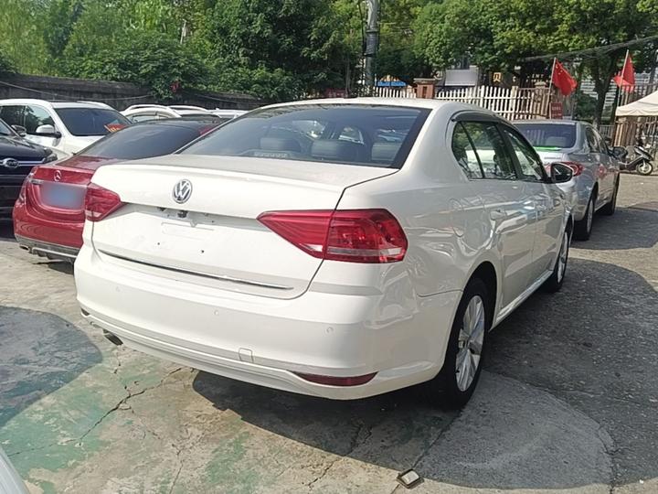Lavida 2015 1.6L AT Comfort photo 4