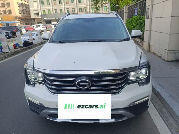 GAC Trumpchi GS8 2017 320T RWD Luxury Connected 7-Seater photo 2