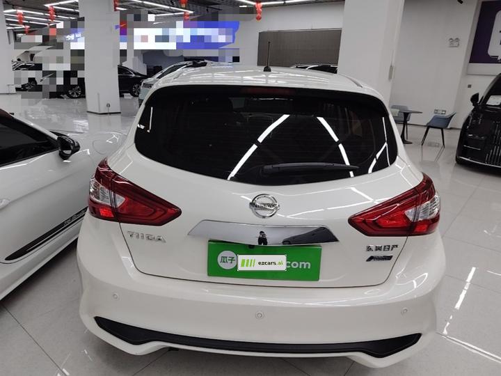 Tiida 2016 1.6L CVT photo 5