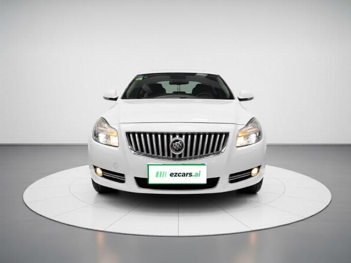 Regal 2012 2.0L Luxury photo 2