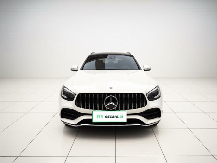 GLC 2020 Facelift GLC 300 L 4MATIC Luxury photo 2