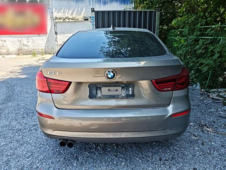 3 SeriesGT 2017 320i Fashion photo 3