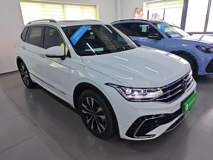 Tiguan L 2024 330TSI AT RWD R-Line photo 3