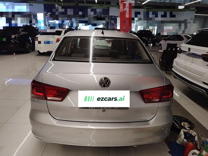 Santana 2015 1.6L AT photo 3