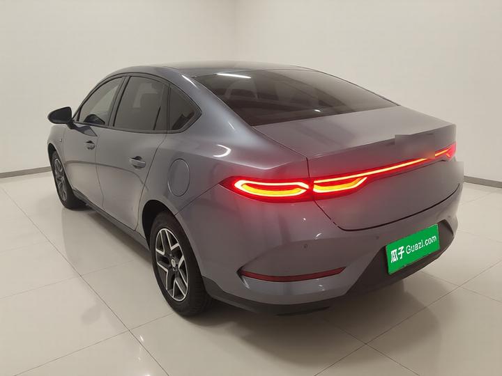Qin PLUS 2025 DM-i ADAS 55KM Leading photo 4