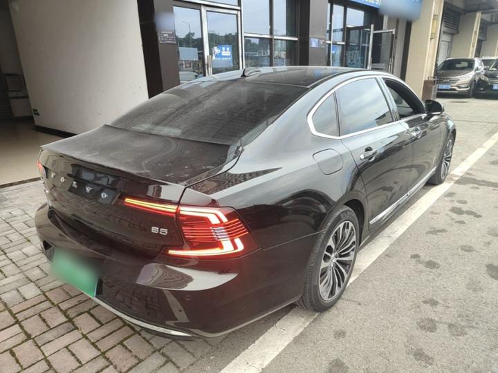S90 2023 B5 Luxury photo 6