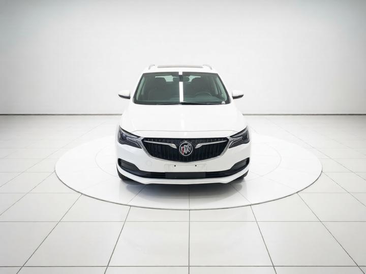 GL6 2021 323T Mild Hybrid Luxury photo 2