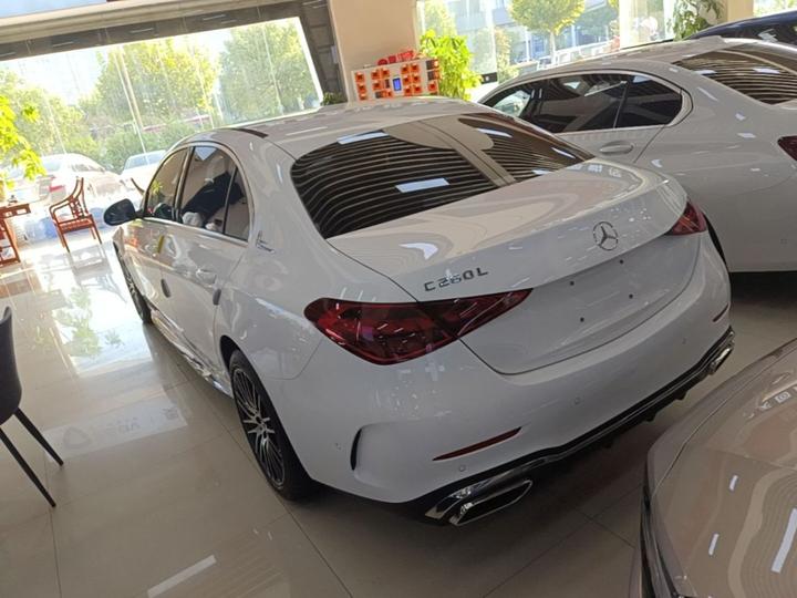 C-Class 2024 C 200 L Sport photo 4