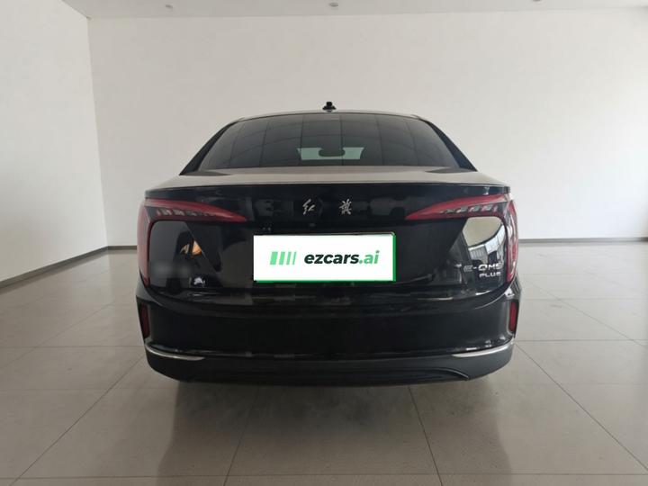 E-QM5 2024 610km PLUS photo 4