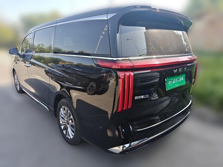 2025 AWD 9 photo 4