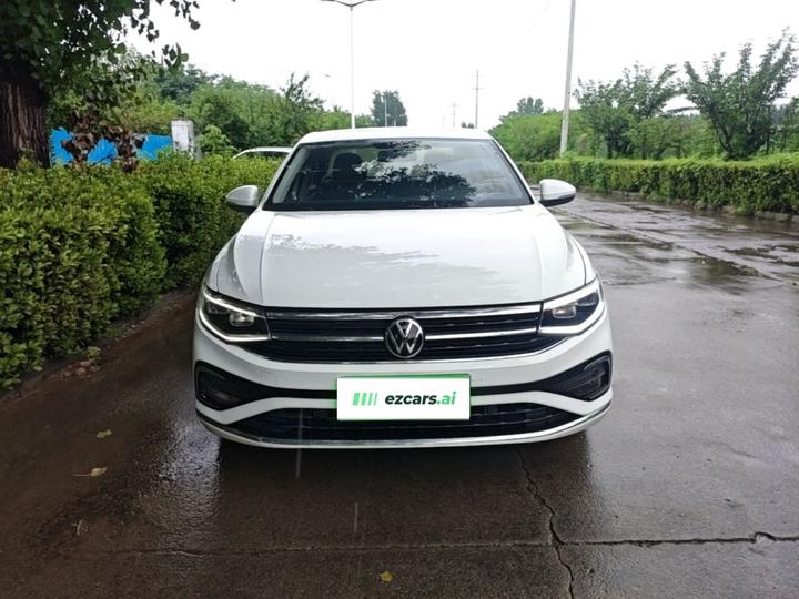 Bora 2023 200TSI DSG photo 2