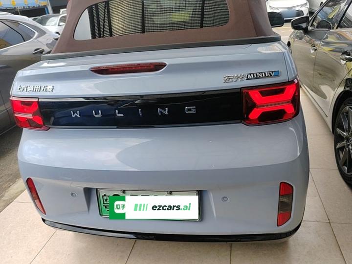 Hongguang MINIEV 2022 Convertible photo 3