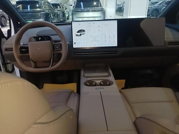 Li Auto i6 2025 RWD Standard photo 5