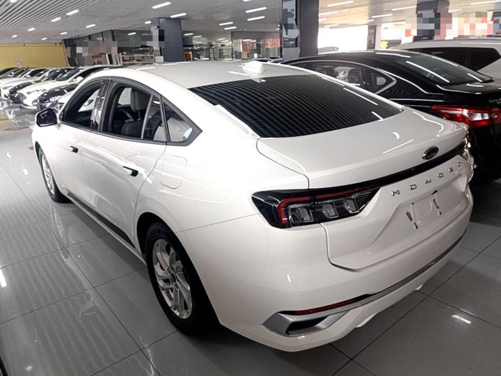 Mondeo 2025 1.5T EcoBoost photo 4